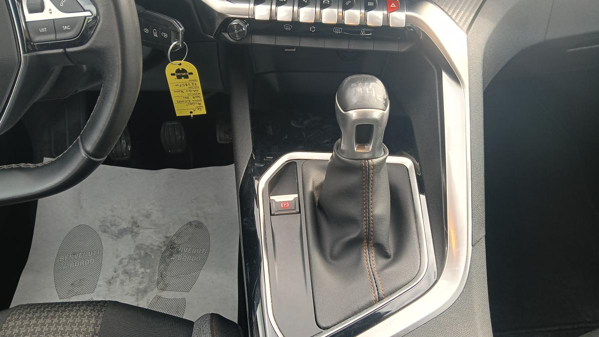 Peugeot 3008 BlueHDi 130 S&S Business